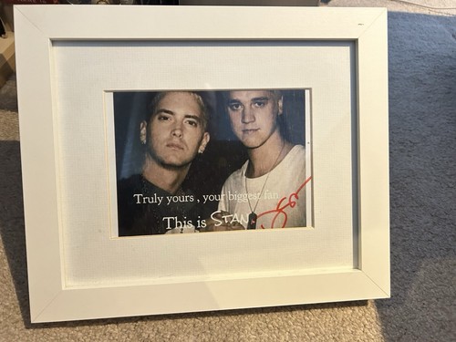 Eminem signed stan photo - signed,