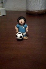 bimbo calciatore  THUN  vintage  h. cm 7  leggi