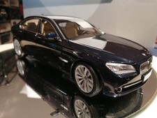 Kyosho 1/18 BMW 750li F02 Long