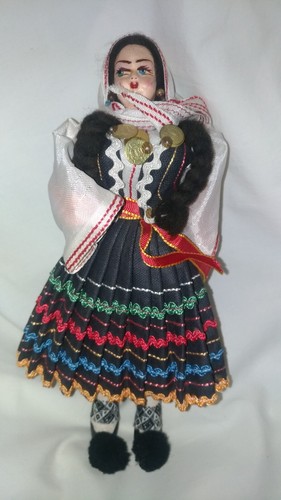 Bambola con costume