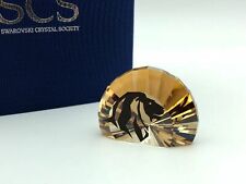 Swarovski 5135901 SCS Figura Testa di Leone FERMACARTE - 4 cm. - 0112.