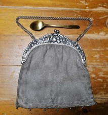Borsa da teatro stile liberty