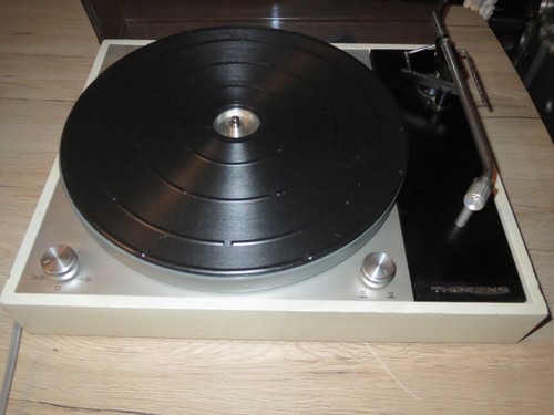 Thorens 150 made in - mk, ii.