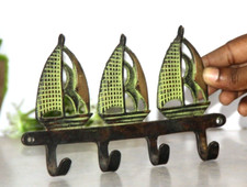 Attaccapanni A Forma Di Barca In Ottone Vintage Anni '30 Con 4 Ganci