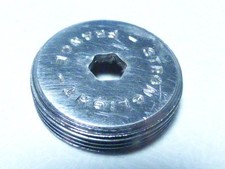 Bicycle Crankset  Dust Caps