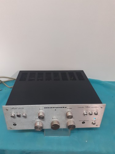 Amplificateur marantz model - ,