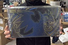 Case in acrilico per UPC M2 Mega Charizard ex