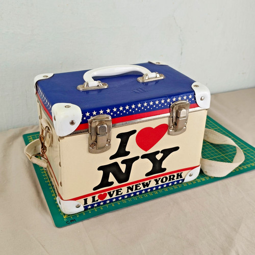 Valigetta vintage per asilo - ,