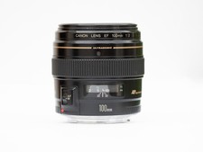 Canon EF 100mm f/2 USM lens 