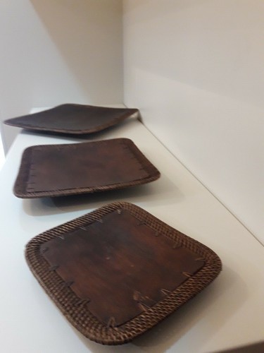 Tris sottopiatti legno - legno, e