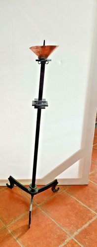 Lampadario piedistallo - su,