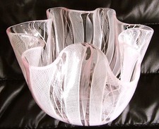 Piccolo vaso "Fazzoletto zanfirico", Fulvio Bianconi, firmato, Venini & C., 1950 ca.