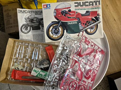 Tamiya ducati 900ss - 1:12,
