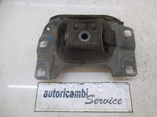 8m51 7m121 supporto motore - 8m51-7m121,