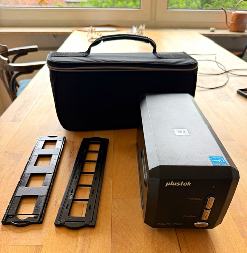 Plustek opticfilm 7600i - plustek,
