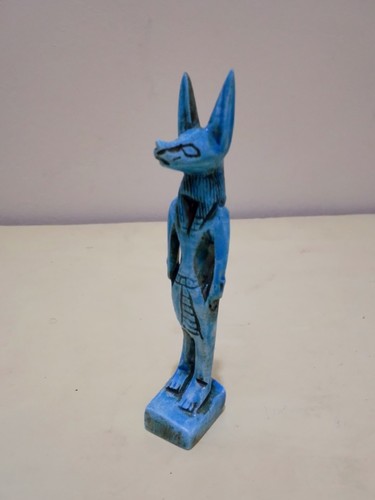 Esclusivamente amuleti valle - esclusivamente.,