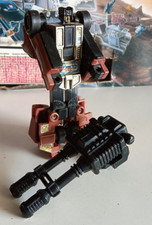 TRANSFORMERS MENASOR SCRUMBLE G1 ROBOT STUNTICONS HASSBRO m 80 VINTAGE