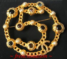 AUTHENTIC CHANEL No. 5 CC PIN