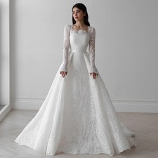 Splendido abito da sposa in