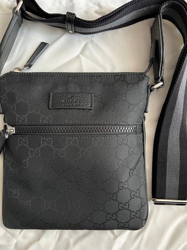 Gucci black pattern - gucci, gg