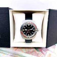 🤿 Raro servizio subacqueo