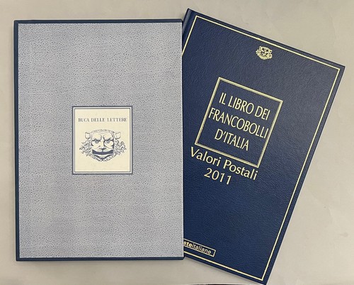 Libro dei francobolli - libro,