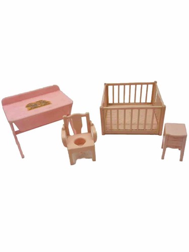 Set mobili casa delle bambole