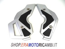 COPPIA COVER FIANCHETTI PLACCHE PEDANE ANTERIORI APRILIA PEGASO 650 STRADA 2008