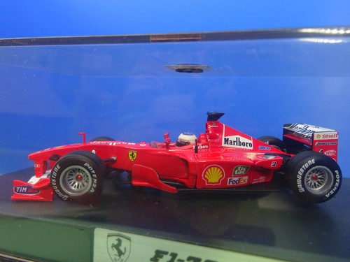Hot wheels ferrari - 1:43,