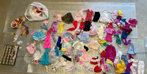 Huge lot barbie - barbie, others