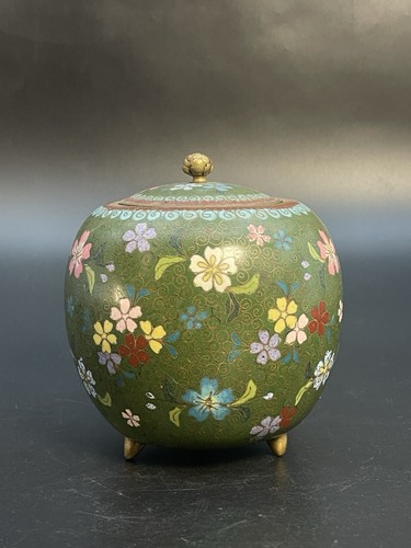 Antico vaso giapponese