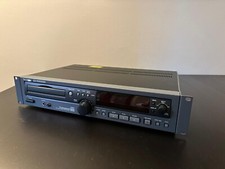 TASCAM CD RW 2000 RECORDER
