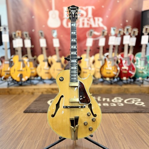 Chitarra elettrica usata