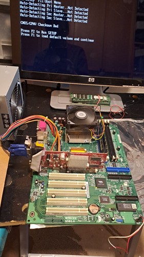 Scheda asrock k7vt2 old - k7vt2,
