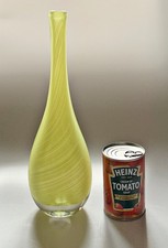 SUPERBO vaso Venini Mezza Filigrana colore giallo con timbro acido 3 linee Modello 4331