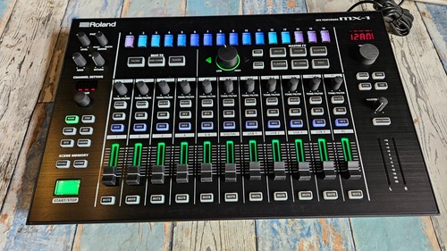 Roland aira mix - roland, mx-1