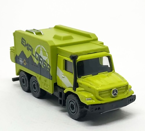 Majorette mercedes benz zetros - majorette,