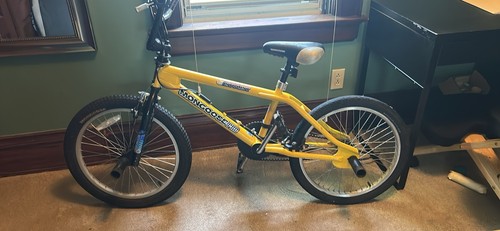 Yellow mongoose stylus - mongoose, 20”