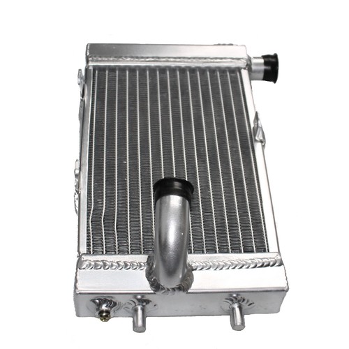 Radiatore acqua sinistro per
