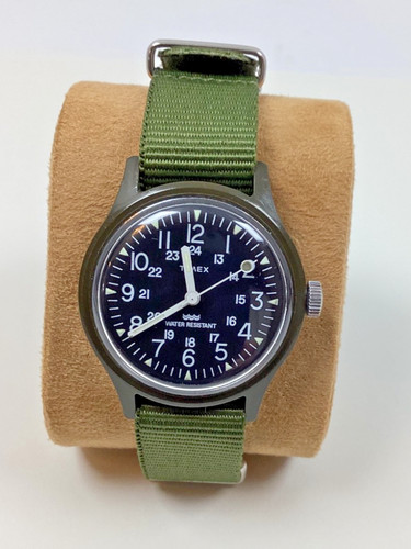 Orologio meccanico militare