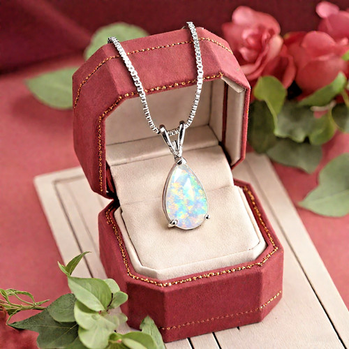 Collana con ciondolo opale - ,