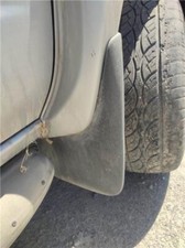 paraspruzzi anteriore destro