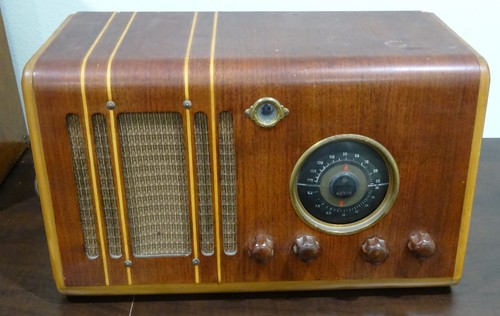 Rara antica radio - a, valvole
