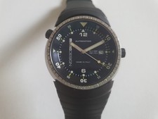 Reloj Momo Design Autómatico