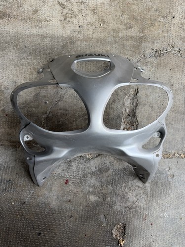 Cupolino anteriore carena - anteriore,