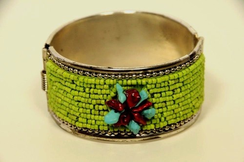 Braccialetto bracciale rigido