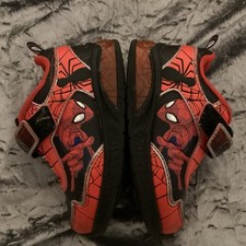 Scarpe GITD Marvel Spider-Man