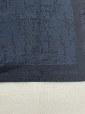 Fazzoletto Chanel Parfums 100%