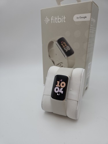 Fitbit charge fitness - fitbit,