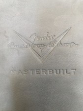 Custodia Fender MASTERBUILT